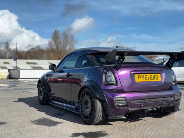2011 Mini Coupe 1.6 John Cooper Works Euro 5 2dr