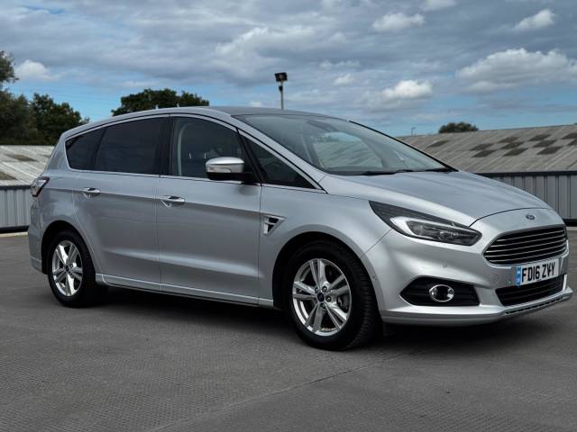 2016 Ford S-MAX 2.0 TDCi Titanium Powershift Euro 6 (s/s) 5dr