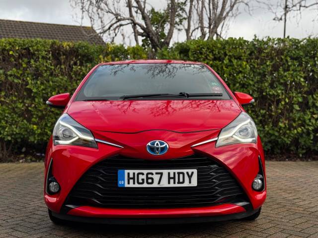 2017 Toyota Yaris 1.5 VVT-h Excel E-CVT Euro 6 (s/s) 5dr (15in Alloy)