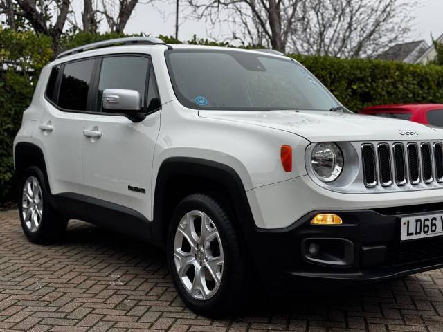 Jeep Renegade 1.4T MultiAirII Limited Auto 4WD Euro 6 (s/s) 5dr SUV Petrol White
