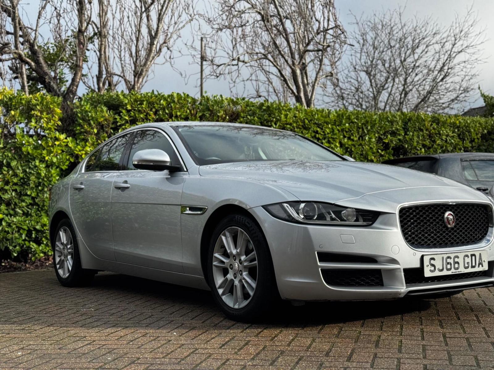 2016 Jaguar XE